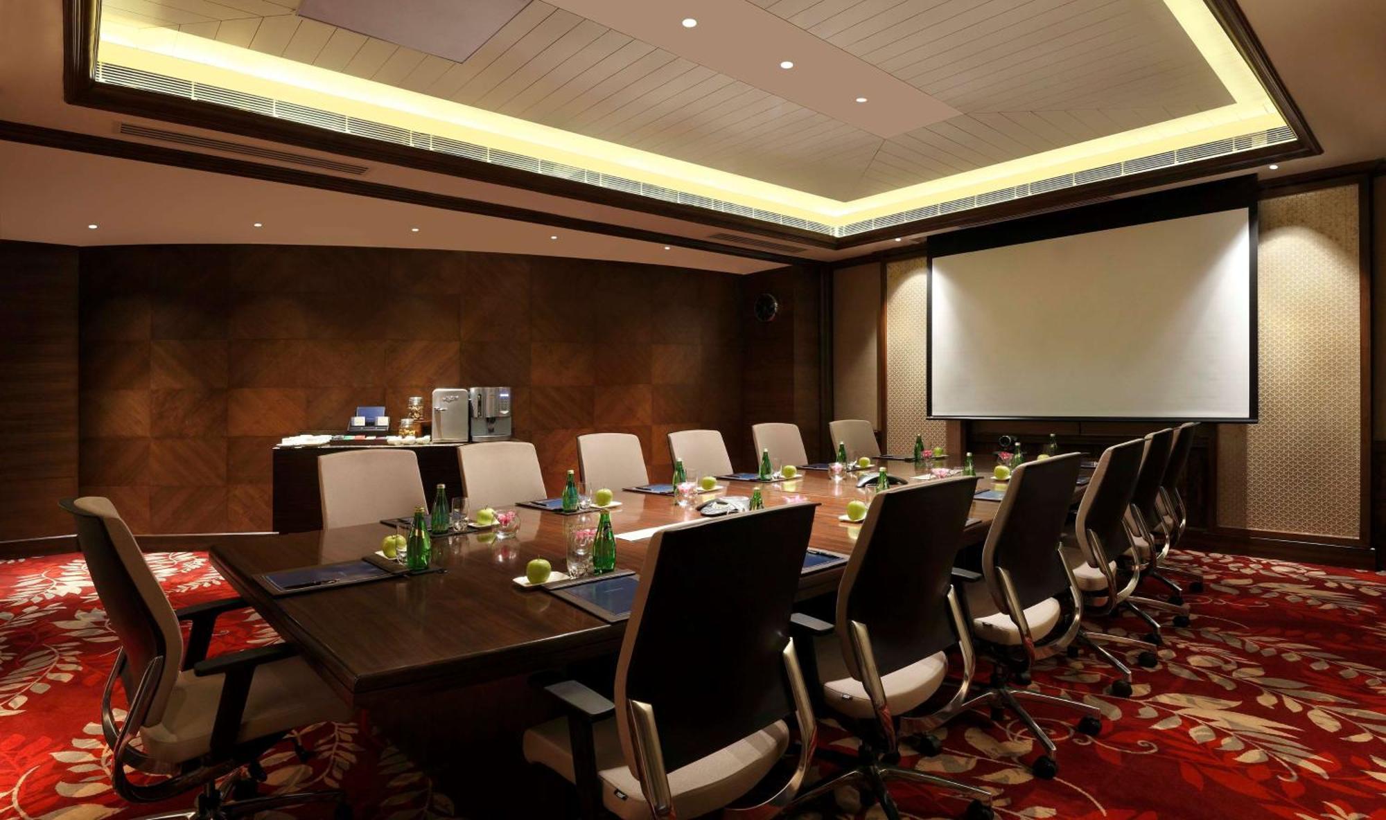 Hilton Jaipur Hotel Exterior foto Boardroom at the Taj Mahal Palace, Mumbai