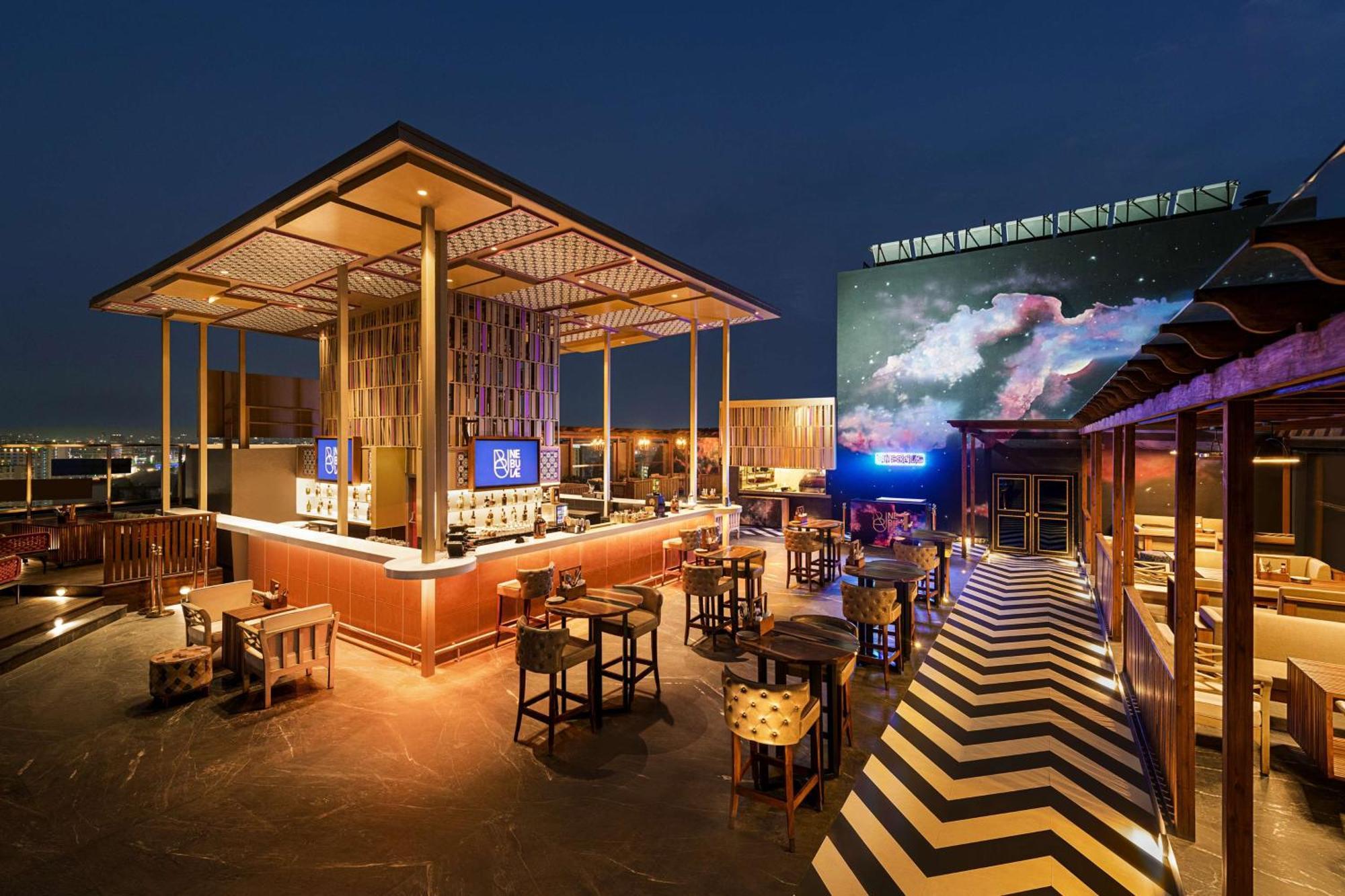 Hilton Jaipur Hotel Exterior foto The Bar